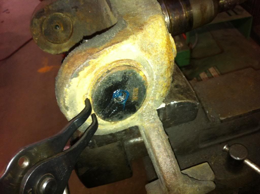 2WD F350 ball joints tutorial, part 1 The Diesel Stop